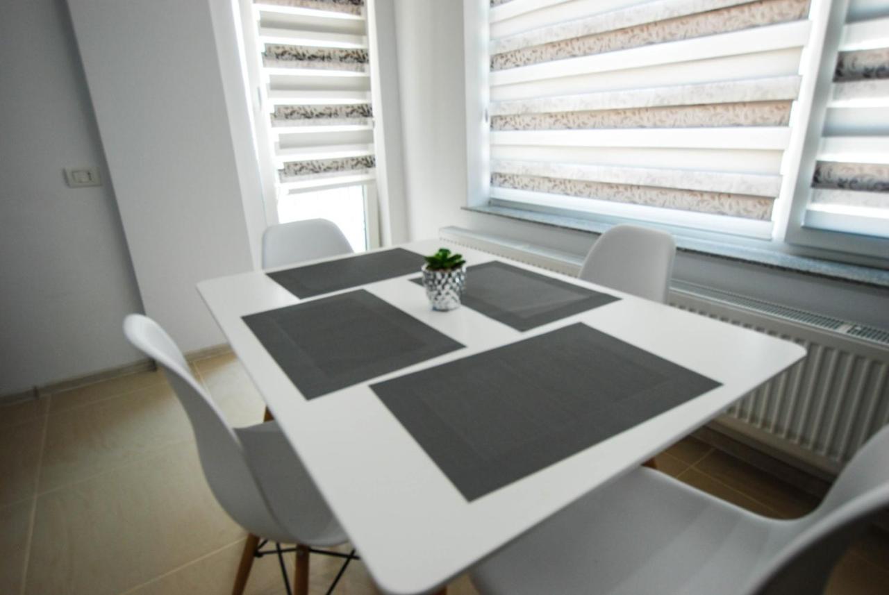Ambra Apartment Mamaia-Nord Năvodari Exterior foto